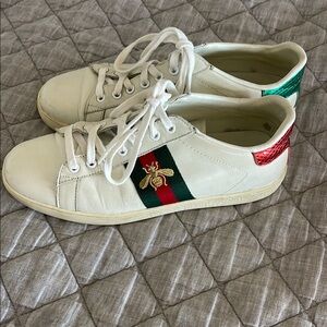 Gucci White Athletic Shoes with Green and Red Accents